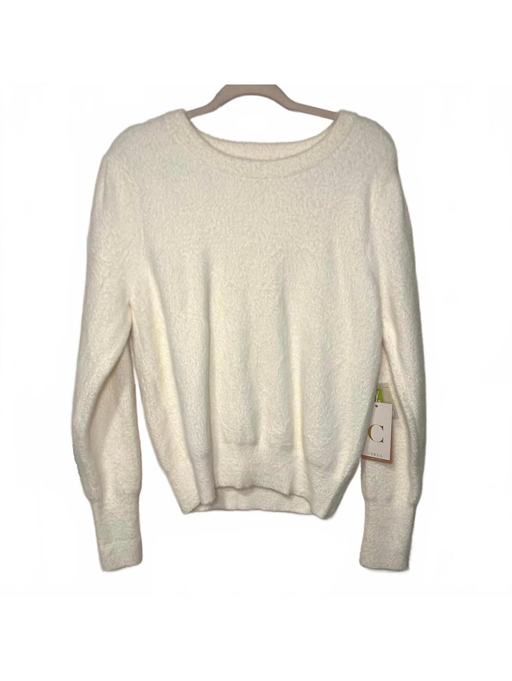 NWT Cyrus Sweater Vanilla size Medium